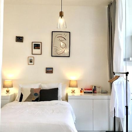 Chic Appartement In Bordeaux Golden Triangle Екстериор снимка