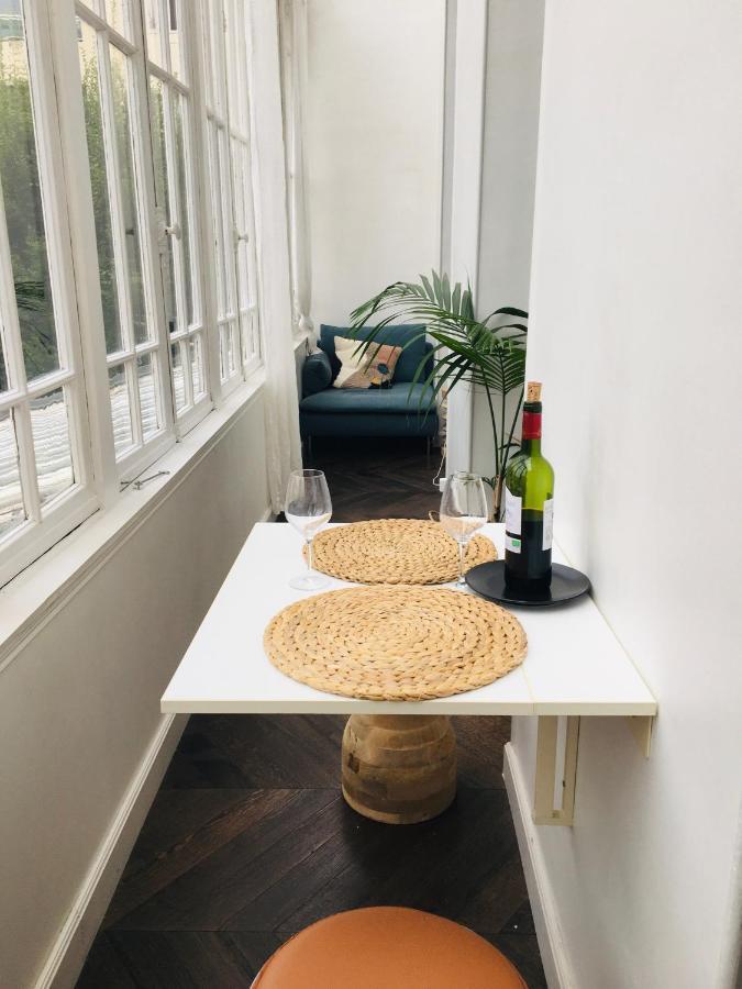 Chic Appartement In Bordeaux Golden Triangle Екстериор снимка